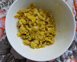 Foto del passaggio 4 della ricetta Riso basmati, piselli, funghi e uova