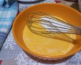 Foto del passaggio 2 della ricetta Pandoro farcito con crema al mandarino