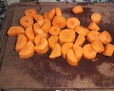 Foto del paso 1 de la receta: Guiso de champiñones, papa, zanahoria y arroz
