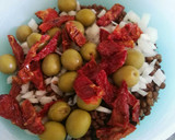 Foto del paso 7 de la receta: Ensalada de lentejas, tomate seco y remolacha