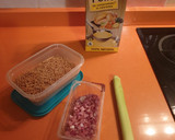 Foto del paso 1 de la receta: Sopa humilde de puerro y jamón 🍜