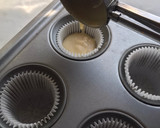 Foto del paso 5 de la receta: Coca y magdalenas de naranja, manzana y chocolate blanco