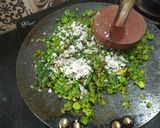 मटार ठेचा (Matar Thecha Recipe In Marathi) रेसिपी स्टेप 3 फोटो 