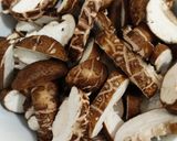 A picture of step 4 of Stir fry triple mushrooms.