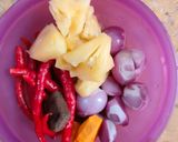 Foto langkah ke 1 dari resep Pindang ikan nanas.