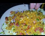 A picture of step 3 of Tricolour chatpati papad chat and salad art 🇮🇳.