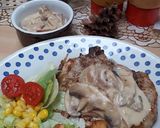 Foto langkah ke 4 dari resep Champignon Sauce Steak.