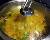 A picture of step 6 of Raw papaya sambharo.