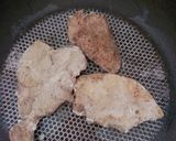 A picture of step 3 of CHICKEN STEAKS WITH MUSHROOM SAUCE😘.