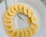 Hình bước làm 1 của món Pancake nhân Nutella