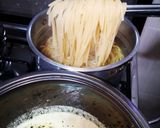 صورة لخطوة 8 من وصفة سباجيتي بالصوص الابيض Spaghetti white sauce 🇮🇹