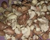 Foto langkah ke 1 dari resep Rempeyek renyah simple.