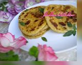 A picture of step 5 of Buttery herb and garlic naan bread.