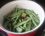 Foto del paso 2 de la receta: Judias verdes con chorizos y espárragos