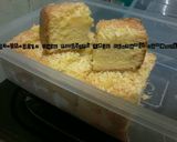 Foto langkah ke 8 dari resep Bolu Keju Panggang Ekonomis.