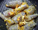 Hình bước làm 3 của món Cá mối kho nghệ
