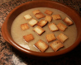 Foto del paso 11 de la receta: Crema de cebolla al estilo frances con toque Urrutia