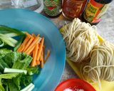 Foto langkah ke 1 dari resep Mie Goreng Sederhana.