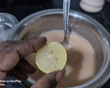 A picture of step 4 of Guava Juice.