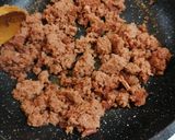 Φωτογραφία βήματος 1 της συνταγής Corned beef με αυγά