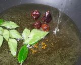 A picture of step 1 of Aloo Baingan.