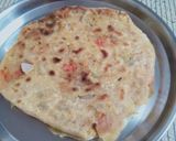 A picture of step 5 of Bhel paratha.