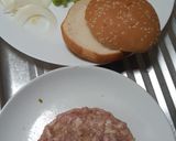 รูปขั้นตอนการทำที่ 1 ของ Hamburger แบบง่าย
