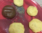 A picture of step 7 of Tastemade Nutella-Stuffed Cookies.