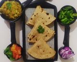 यम्मी पोटैटो रोटी रोल्स रेसिपी चरण 1 फोटो