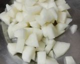 A picture of step 1 of Pear Chutney.