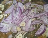 Foto del paso 3 de la receta: Corvina, Salmonetes y Langostinos con Salsa de Almendras y Cacahuetes