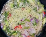 Foto langkah ke 4 dari resep 4 | Telur Dadar Pete.
