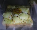 Foto langkah ke 5 dari resep ROTI TELUR PANGGANG. MENU SARAPAN UNIK DIJAMIN PRAKTIS DAN MUDAH.