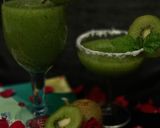 किवी जूस (kiwi juice recipe in hindi) रेसिपी चरण 4 फोटो