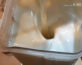 Foto del paso 5 de la receta: Gelatina de yogurt griego y mosaicos de fresa
