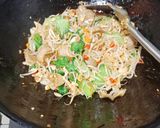 Foto langkah ke 4 dari resep Tumis Tauge Pokcoy.
