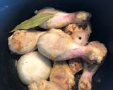 Foto del paso 3 de la receta: Pollo en salsa (de cerveza)