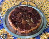 Une image de l'étape 9 de Tarte renversée prunes et pistaches.