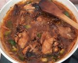 Foto langkah ke 4 dari resep Ayam Paprika Saus Tiram.