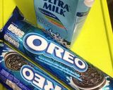 Foto langkah ke 1 dari resep Oreo Cake dengan 2 bahan.