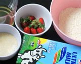 Foto langkah ke 14 dari resep Ogura Cake Strawberry Yoghurt Cottony Cake with Fresh Strawberry.