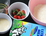 Foto langkah ke 14 dari resep Ogura Cake Strawberry Yoghurt Cottony Cake with Fresh Strawberry.
