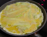 Foto del paso 2 de la receta: Tortilla de calabacín