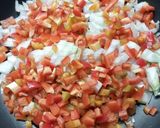 Foto del paso 5 de la receta: Pizza explosiva, pizza de muzzarella y pizza con salsa de morrón