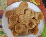 Swirl mathri recipe step 7 photo