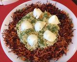 Une image de l'étape 8 de Salade façon nid au riz petits légumes carottes violettes et mozzarella.