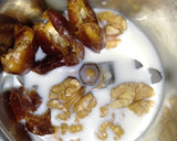 வால்நட் மில்க் (ஸ்மூத்தி) (Walnut milk recipe in tamil) ரெசிபி ஸ்டேப் 1 புகைப்படம்