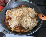 Foto del paso 8 de la receta: Mie-Noodles con pollo, verduras y salsa de ostras