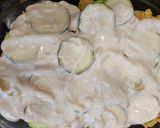 Vegán rakott cukkini kölessel, gabonakolbásszal (IR-barát ebéd) recept fázis 6 fotója