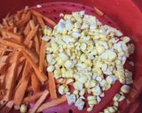 Foto langkah ke 2 dari resep Salad Sayur Segar.